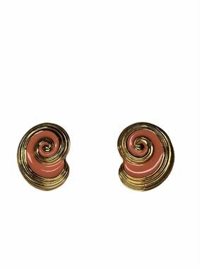 Vintage clip on earrings chunky 80’s style textured gold & peach enamel swirl